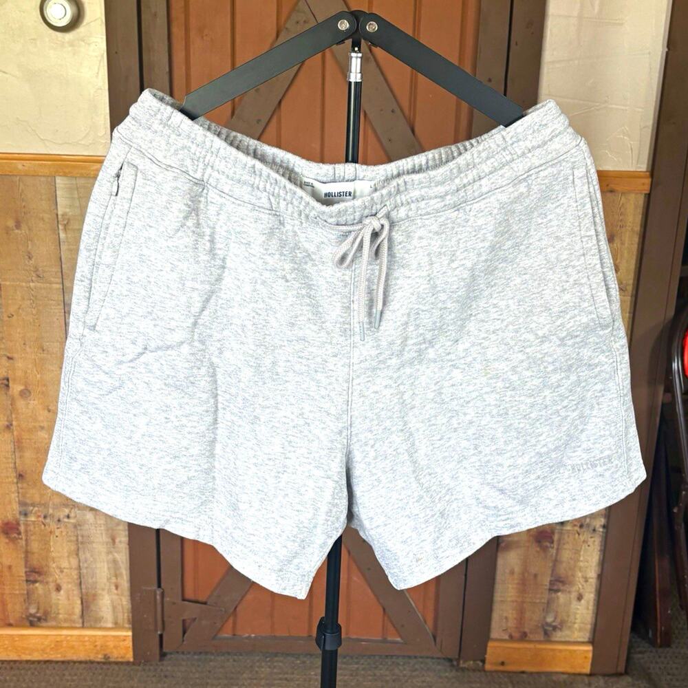 Hollister Men’s Gray Fleece Sweat Shorts L Drawstring Elastic Waist Pockets